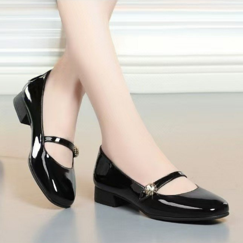 Klasyczne buty typu Mary Jane  – Vintage Fashion Dresses recenzja i cena