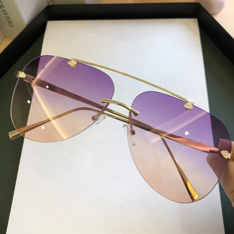 Klasyczne, bezramkowe okulary  – Vintage Fashion Enthusiasts recenzja i cena
